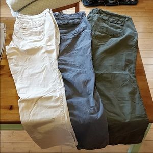 3 pairs of Gap skinny utility capris